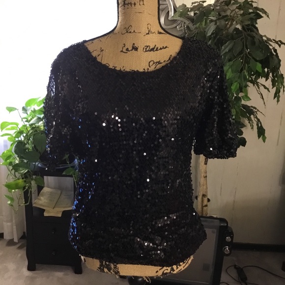 Bundle of Sparkle Tops - Picture 6 of 7